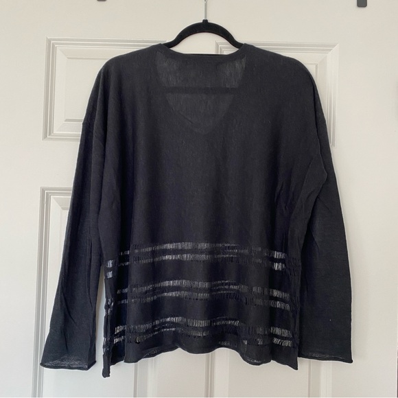 360 Cashmere black v-neck sweater - Picture 2 of 10